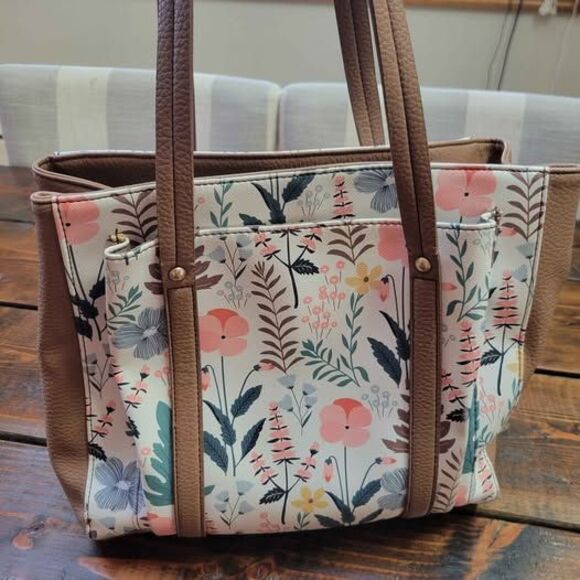 Unbranded Handbags - Pretty spring women's handbag shoulder bag relic brand